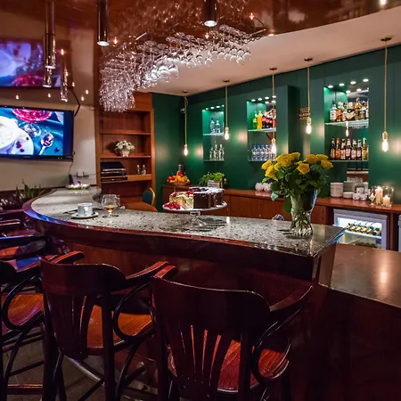 Ξενοδοχείο με διαμερίσματα -