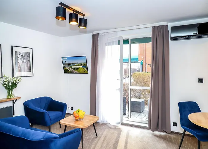 - Апарт-отель