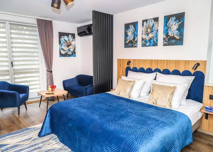 - Апарт-отель Варшава